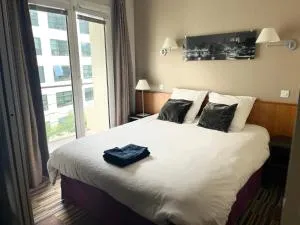 Appart-hôtel Porte de Versailles - Issy-les-Moulineaux