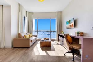 Bay View - Balcony - Amazing Pool - Hollywood Beach