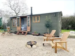 Hidden Gem Luxury Shepherd Hut - Pea Pod - Hempstead