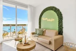 Hollywood Beach - Front Bay View - Amazing Pool - 好莱坞海滩