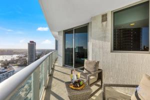 Insane Ocean View Balcony - Beachfront Resort - Pools