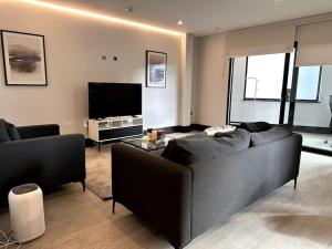 The Glamour of Shoreditch