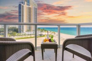 Beachfront Resort Pool Ocean View Balcony Gym