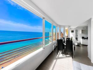 Sky 21-floor Frontline Levante Coblanca Apartment