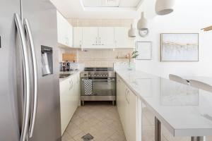 Frank Porter - The Atlantic Tower