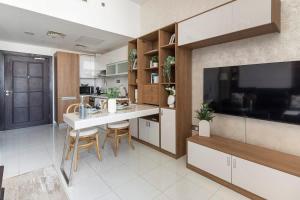 Frank Porter - Starz by Danube