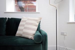 Centrally Located 2 Bedroom