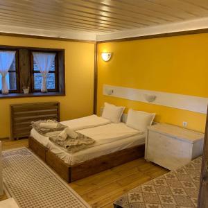 Family Hotel Byalata Kashta