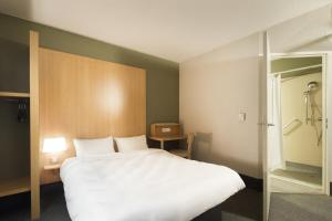 Hotels B&B HOTEL Paris Romainville Noisy-le-Sec : Chambre Double - Accessible aux Personnes à Mobilité Réduite 