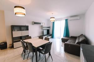 Spacious 3 bedroom in Sliema! - 4hvězdičkové hotely ve městě Sliema