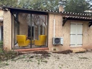 Maisons de vacances Maison au Pied de la Sainte Victoire : photos des chambres