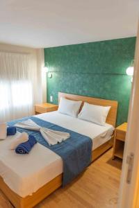 INFINITY SEASIDE APARTMENTS