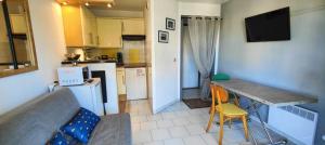 Love nest with balcony close to the sea