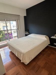 Padilla - Amplio y luminoso departamento para hasta 4 personas