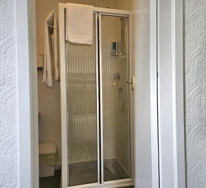 Beverley Dean - Children Over 5 Years Welcome - Continental Breakfast