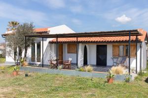 House on the Sand close to Olympia
