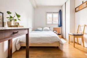 Sejours chez l'habitant Stud SDB perso et taxi CDG extra : photos des chambres