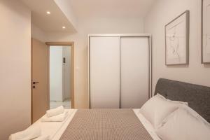 Goldhair apartments I