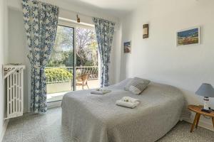 In the heart of the Cap dAntibes lovely flat