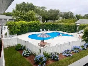 Edgartown Commons Vacation Apartments - Edgartown