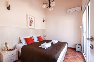 Lux M & A Apartments