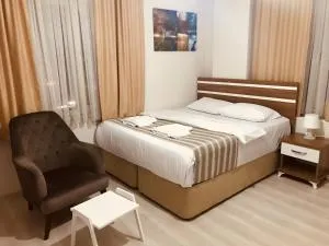 Larok Hotel - Söğütlü