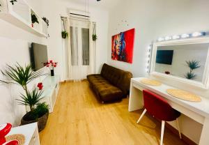 APARTAMENTO MUY CENTRICO - entre PALACIO REAL Y PLAZA MAYOR