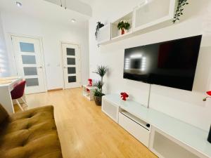 APARTAMENTO MUY CENTRICO - entre PALACIO REAL Y PLAZA MAYOR