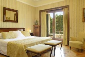 Classic Double Room with Terrace Extra Bed and Spa Access room in Hostal de la Gavina GL - The Leading Hotels of the World