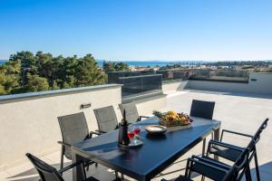 Apartments Villa V2 with rooftop