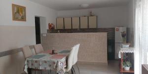 Apartment Marasovic