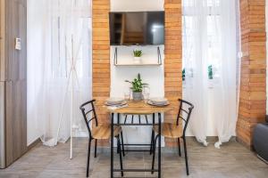 Central and homey apartment with good transport link