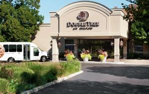 DoubleTree by Hilton ChicagoAlsip