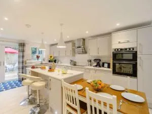 3 Bed in Charlestown 1ml NE 90151 - 卡里翁湾