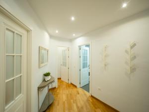 Amplio Apto Centro vistas Torneria fjhomefj