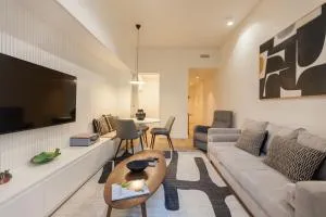 FLH Cais Sodré Chic Urban Flat with Balcony - Cacilhas