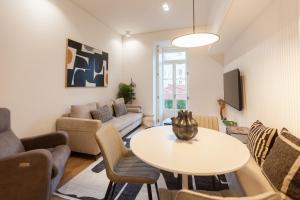 FLH Cais Sodré Chic Urban Flat with Balcony