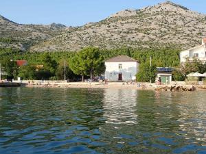 Apartment in Starigrad-Paklenica 50111