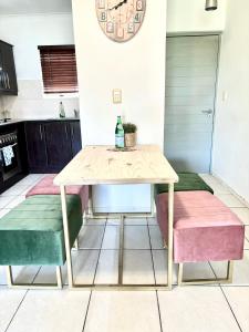 Cozy&warm apartment in Century city