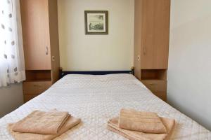 Apartments with parking space Umag - 22722