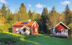 Pet Friendly Home In Överum With Wifi
