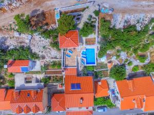 Seaside apartments with a swimming pool Sobra, Mljet - 22926