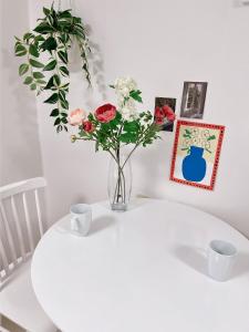 Easy access to Metro