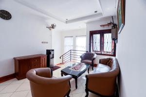 House Of Livina Mitra RedDoorz