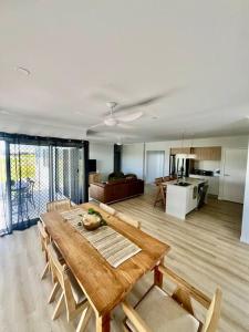 Wait and Sea Bargara