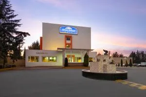 Howard Johnson by Wyndham Toluca - San Pedro Totoltepec