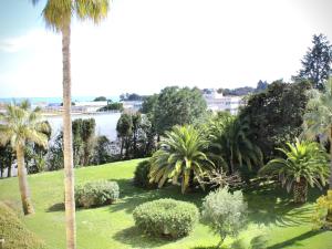 Appartements Appartement 2 pieces avec parking et climatisation pres de la plage - FR-1-252A-117 : photos des chambres