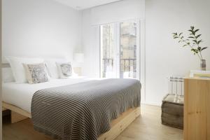 Santa Maria by FeelFree Rentals