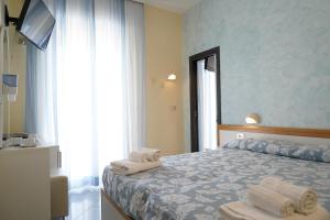 Hotel Embassy