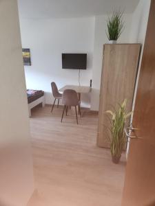 Monteurwohnung 7 in direkter Nähe zur Veltinsarena